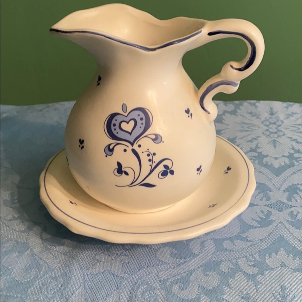 Enesco small pitcher and underplate
